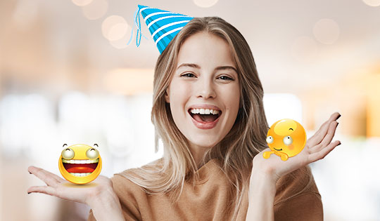 CyberLink YouCam hỗ trợ animoji