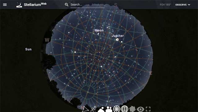 Stellarium provides a default star catalog of over 600,000 stars