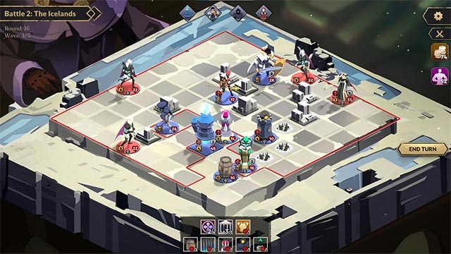 Master the chessboard arena in Defend the Rook