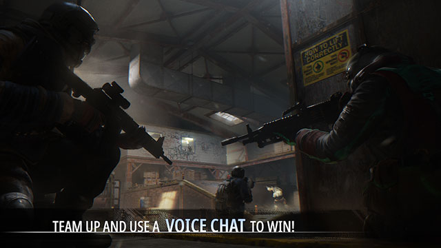 Create a team and use voice chat to exchange, coordinate and win